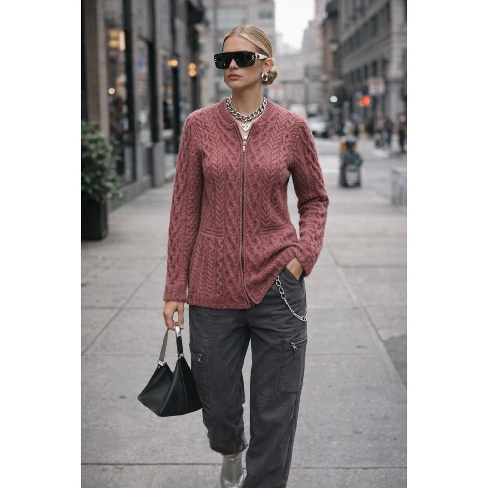 Kilronan Knitwear 100% wool Pink Cardigan, Made In Ireland (X small/ small )